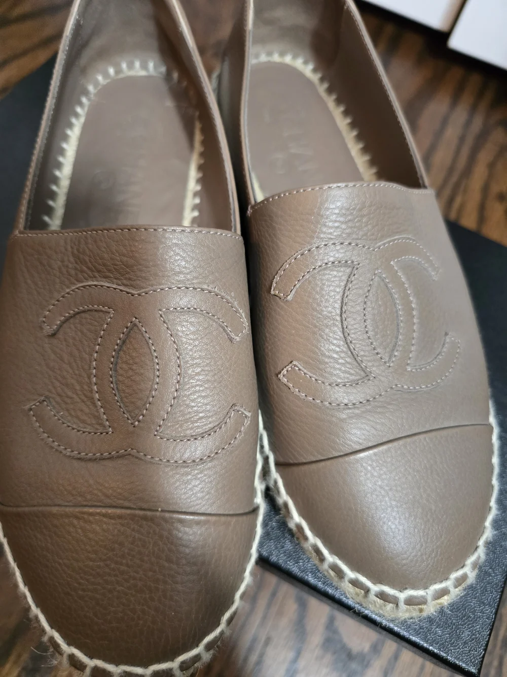 Chanel Women's Brown Nude Neutral Leather Espadrilles Sz 36